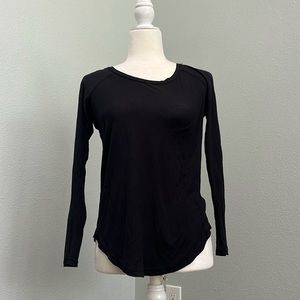 Lululemon scoop neck shirt.